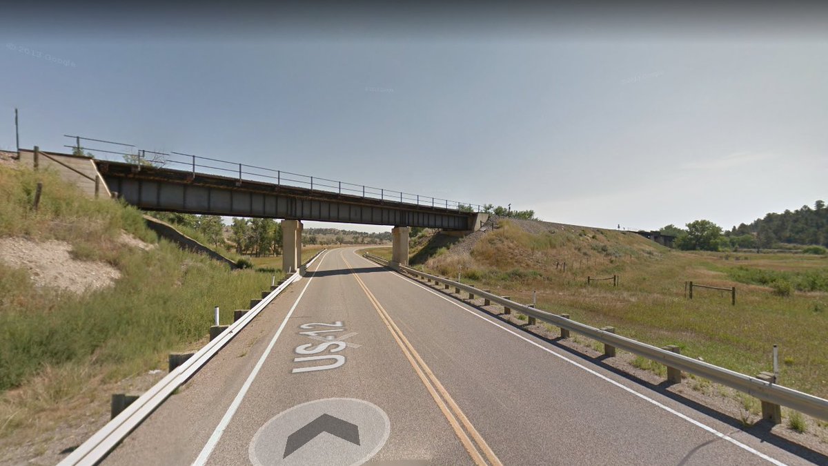 Passing under BNSF's Laurel Sub, their route between Laurel MT (just W of Billings), Great Falls, and the Hi Line at Shelby. Gets a few trains a day.  #SEANYC