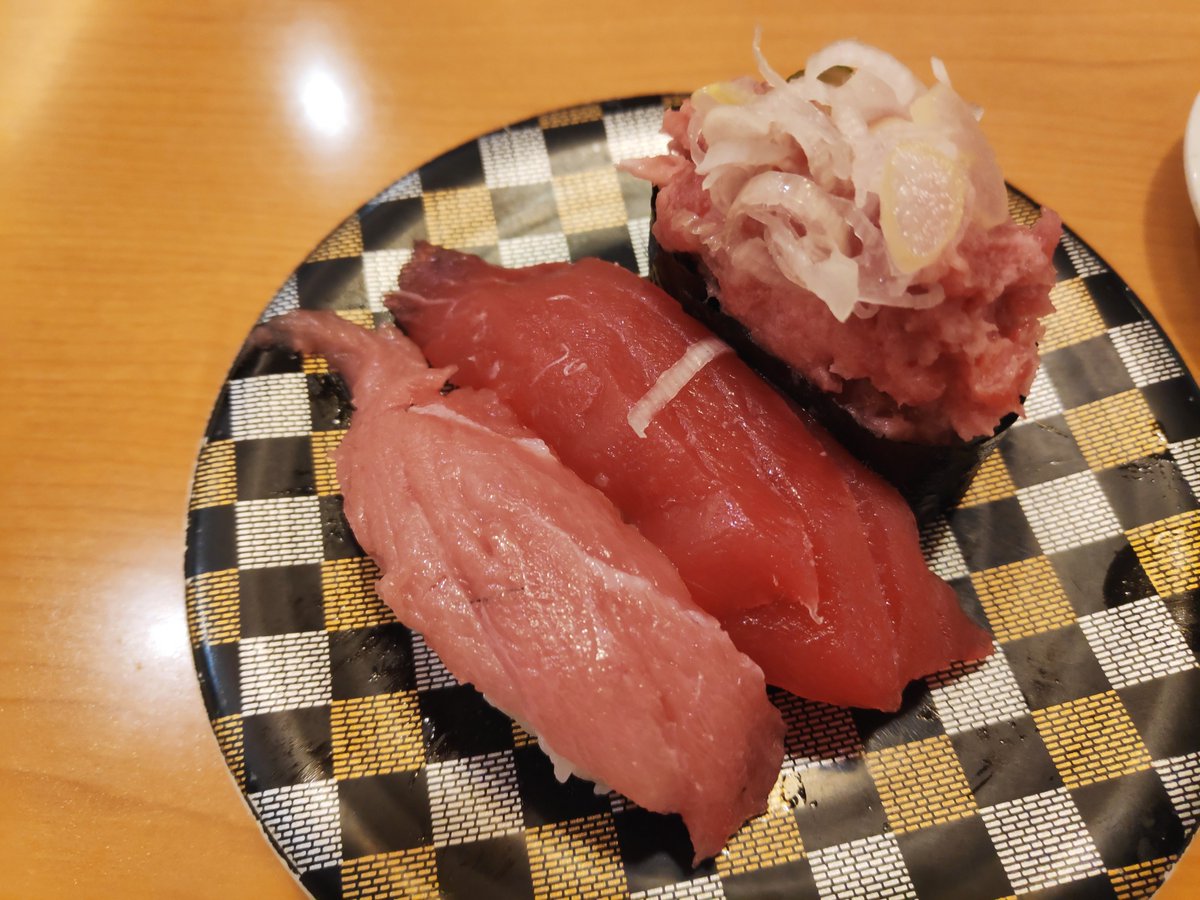 するぞ海外移住 株で稼ぐ自分加油 ポジポジ中止 Lc絶対 定期ツイート 札幌の有名な回転寿司 トリトン とにかくネタ が新鮮でうまい ホッキ貝やタコの頭など なかなか食べられない寿司ネタがお値打ちな値段で食べられますよ 札幌 回転寿司