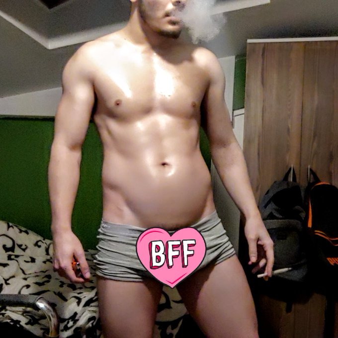 Posted some new stuff in my Pornhub fan club. Just sayin'... :)
Will fill up my Xtube account in the