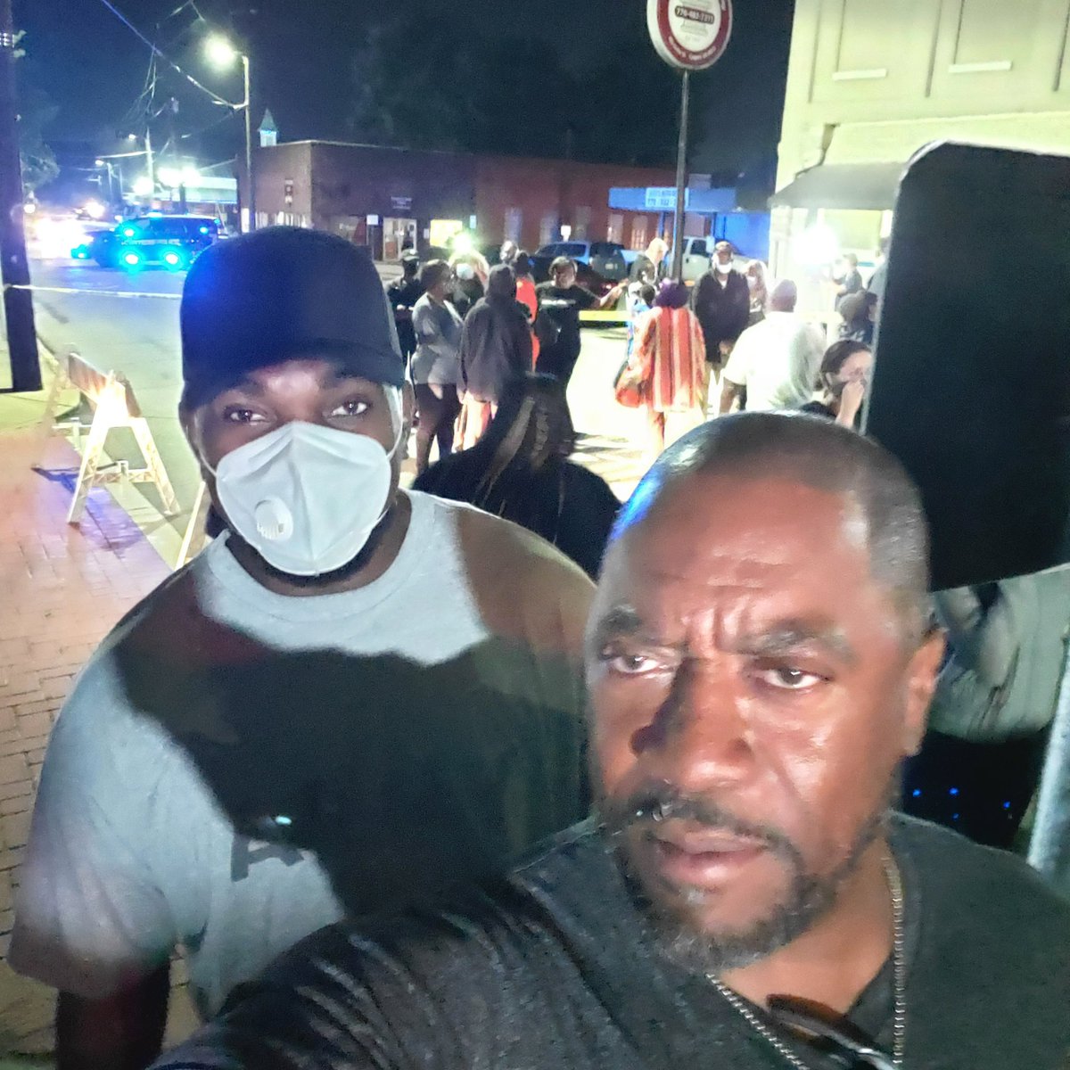 PastorTonySmith's tweet photo. #MOOW @2micsandamind @SpeakerPelosi @HouseGOP @HouseDemocrats @SenatorCollins @SenateGOP @SenateDems  Tonight we remove the racist statue that has shown that slavery is still alive! Tonight it moves! We here. https://t.co/Lw06F6vAEU