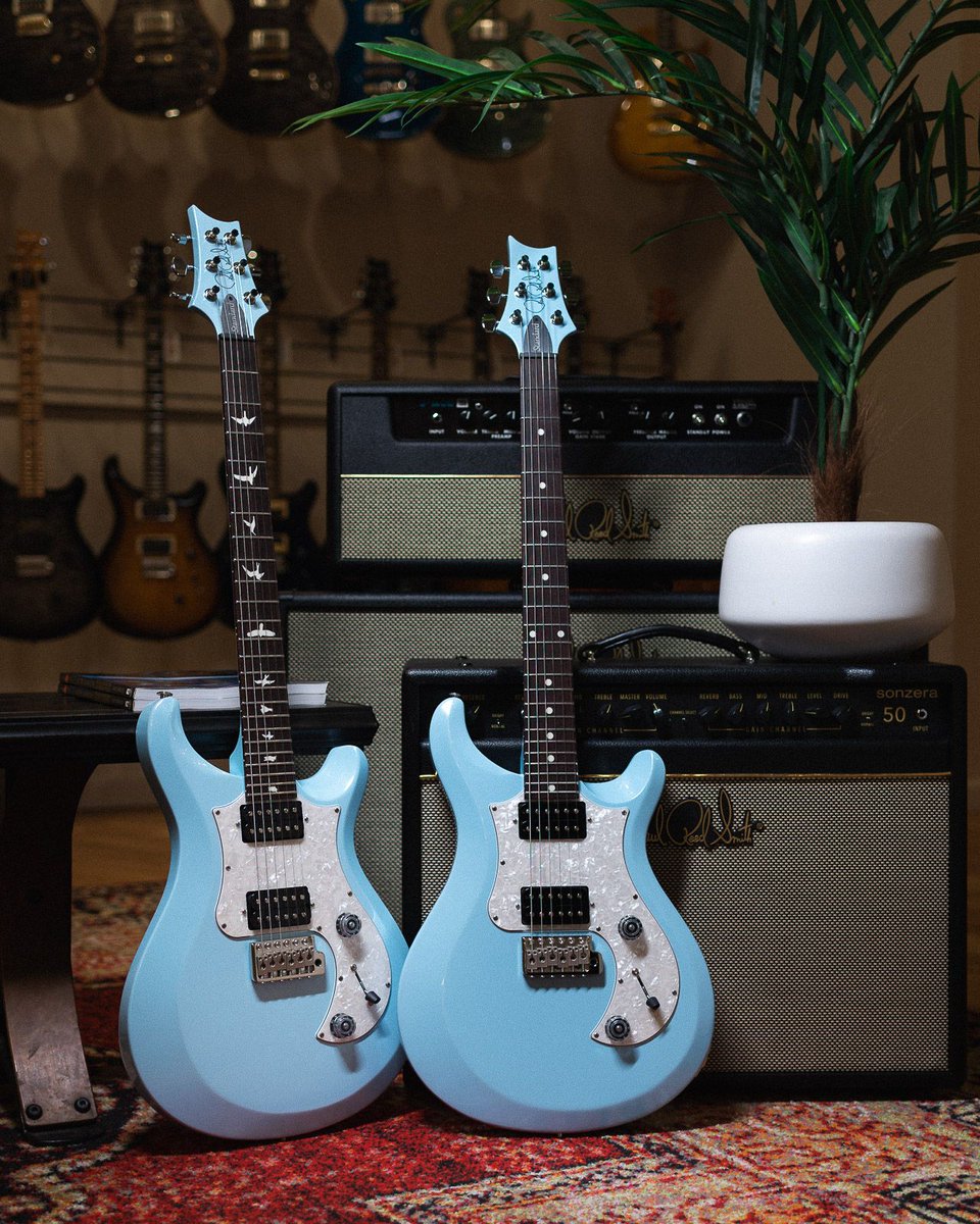 ChicagoMusicEx's tweet photo. Every time we look into these baby blues we fall deeper in love. https://t.co/llFdgCa2BE #chicagomusicexchange #prs #s2 #standard24 #CMEexclusive #gearwire #gearybusey #guitarspotter #guitarphotography #guitarsdaily #tonemob #knowyourtone https://t.co/rcJQhzpp9n