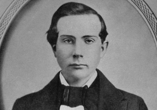 Let’s talk about  @elonmusk and John D. Rockefeller. Two American business magnates who transformed the world’s relationship with energy.