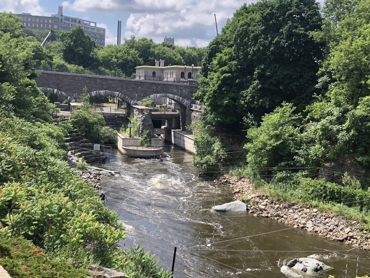 peb167's tweet photo. Spent a couple of days in Ottawa with this pretty lady. We covered a lot of ground on foot. #ottawa #nationscapitol #iloveottawa https://t.co/qX0RrBicPy
