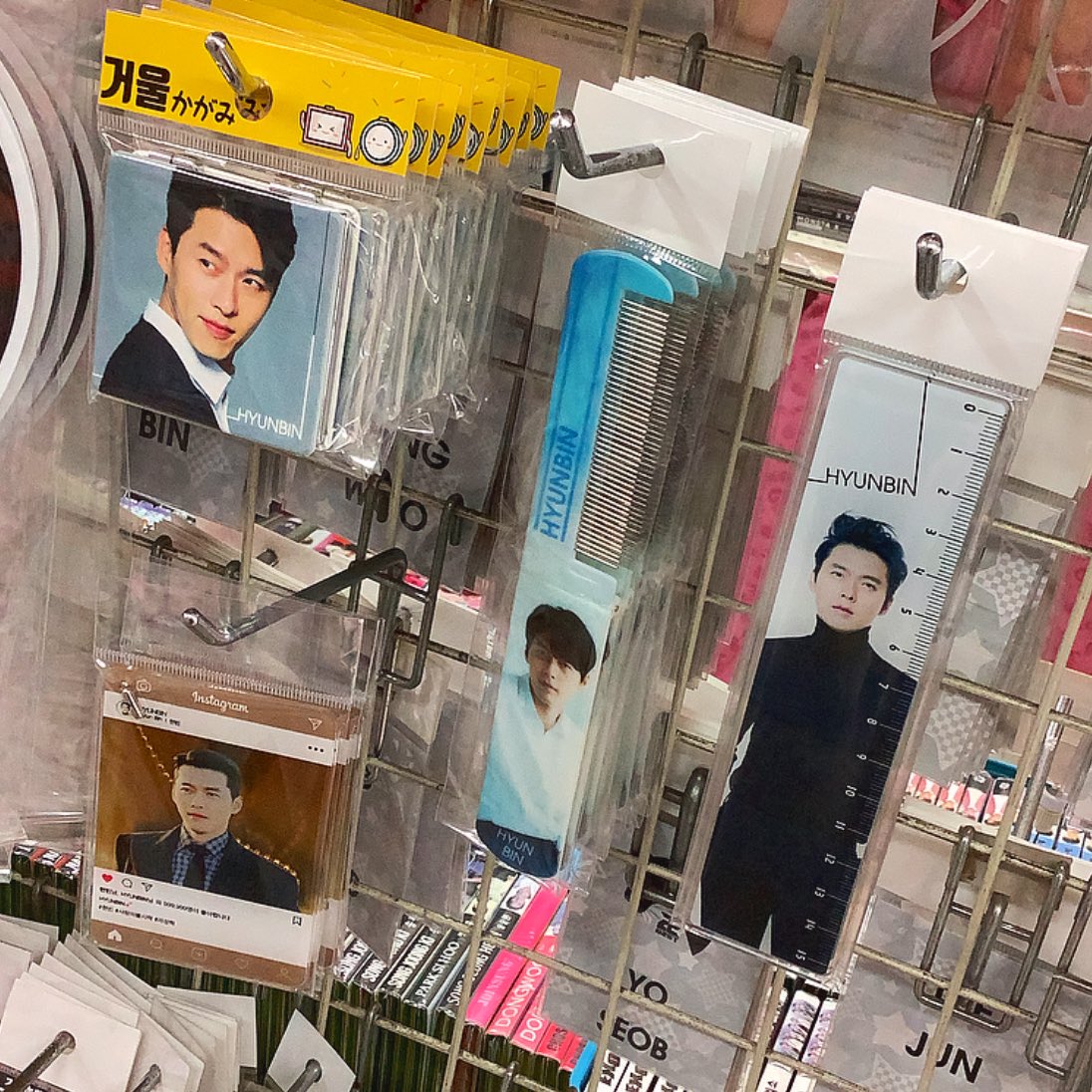 新しい商品を入荷しました⭐️ 俳優のヒョンビンさんのグッズです