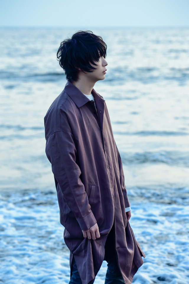 音楽ナタリー そらるが小説家デビュー 嘘つき魔女と灰色の虹 ノベライズを ダ ヴィンチ で連載 コメントあり T Co Qa1wtvluos そらる