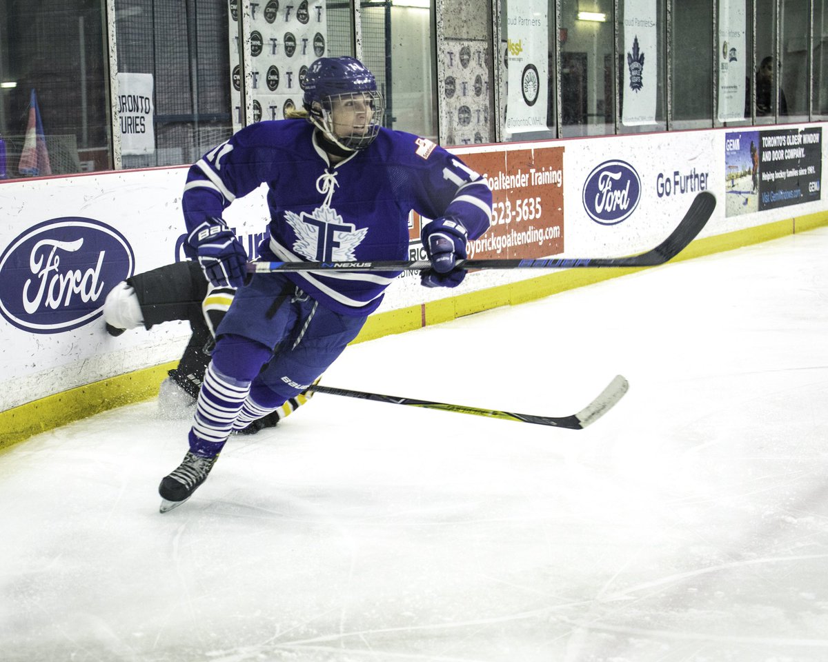 Don't forget tonight's hockey edition of #YouCanPlayLive with <a href="/JPlatt32/">Jessica Platt (she/her)</a>. It's an all-Canadian show, with a special guest host from <a href="/calgarypioneers/">Calgary Inclusive Hockey Association</a>! Puck drop at 7pm ET <a href="/YouCanPlayTeam/">You Can Play</a> on Instagram. #HockeyIsForEveryone 🇨🇦🏳️‍🌈🏒