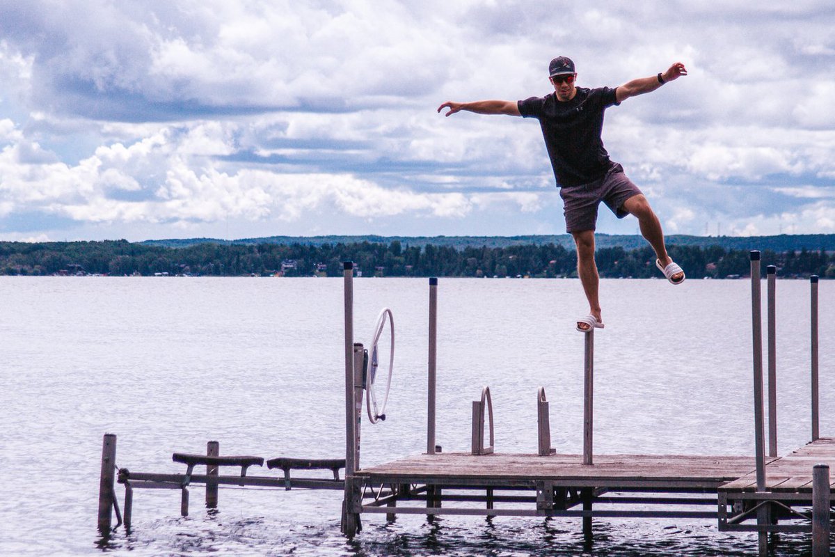 CarsonCook_'s tweet image. I need a slackline 🤸
↓
↓
📷: IG: Christopher_cook_
#Balance #Training  #exercise #active #strong #skicross #summer #determination