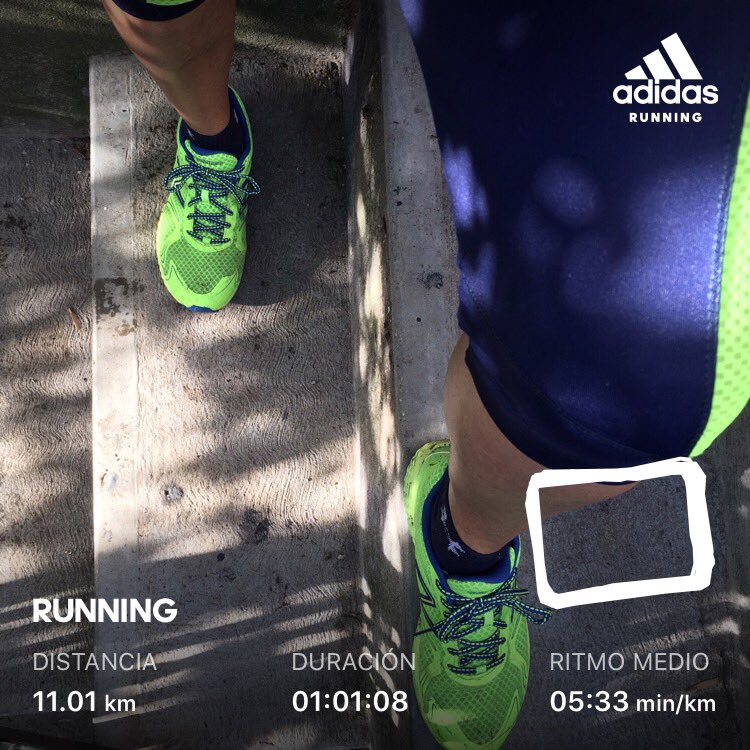RousiRossy's tweet photo. ~Todos tenemos las mismas 24 hras. del día, pero la forma en que las utilizamos, es lo que marca la diferencia~ 👍🏼 hoy 1 hora de trote regenerativo #FelizMiercolesATodos #YoElegiCorrer #corrermehacefeliz #sinpapar #ComunidadRunner #CorroAMiRitmo #LoveRunSmile #sinretroceder https://t.co/irZOVUYodN