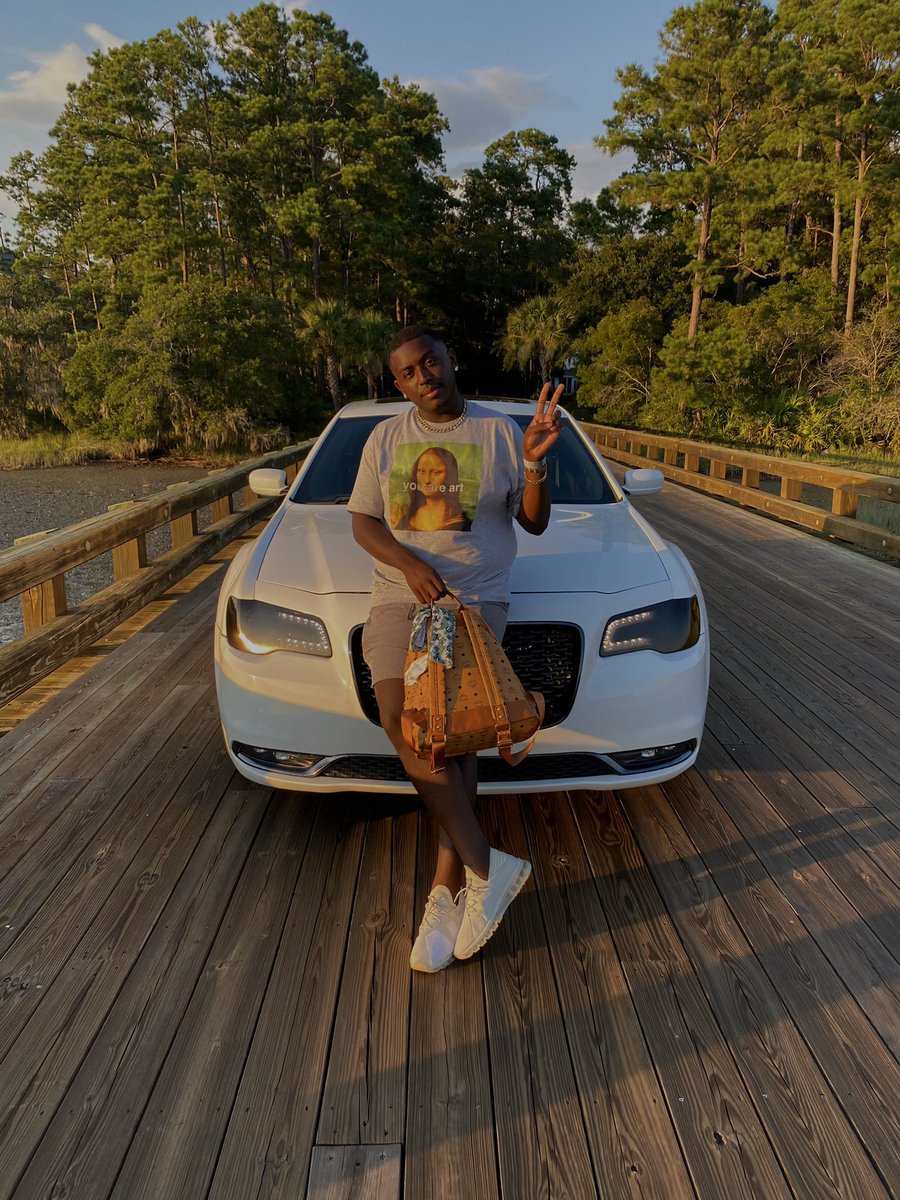 billionaire_rod's tweet photo. Finally 21 and Pushed a little harder for the fully loaded big body🏎Thanks mom and dad and definitely can’t forget the man upstairs, happy birthday to me 🧯 21 #blackedoutedition https://t.co/CIpkH253Ev