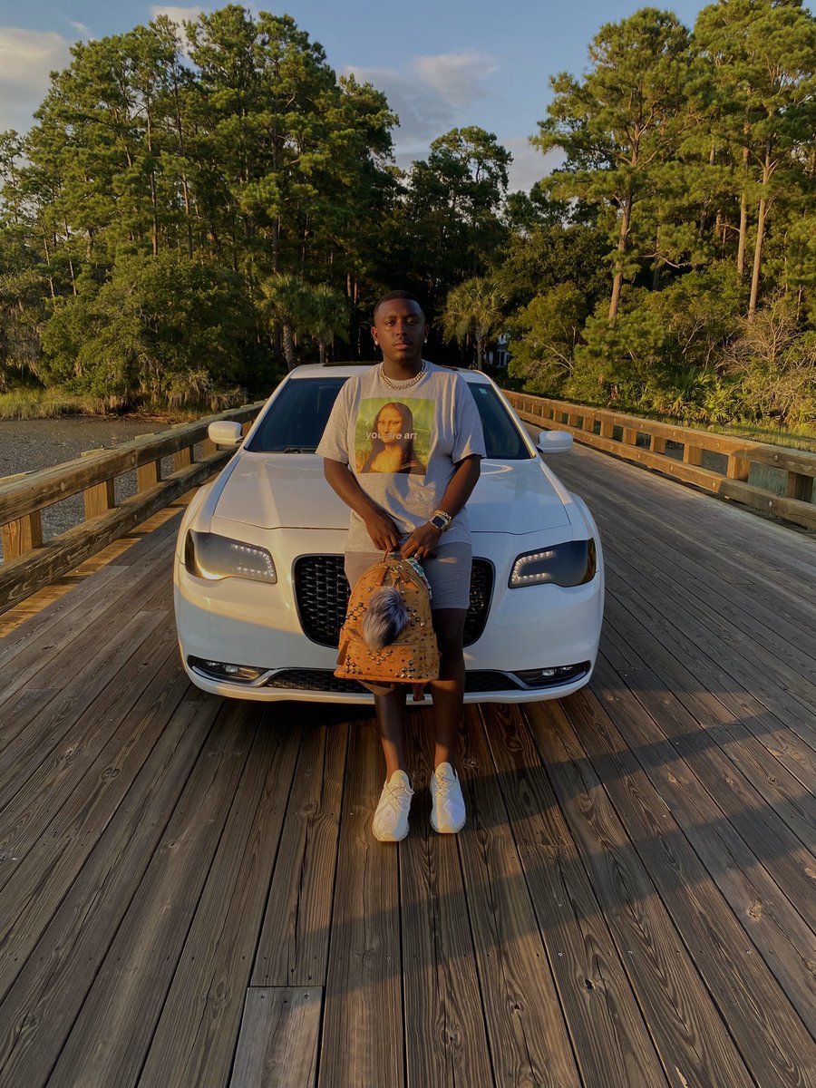 billionaire_rod's tweet photo. Finally 21 and Pushed a little harder for the fully loaded big body🏎Thanks mom and dad and definitely can’t forget the man upstairs, happy birthday to me 🧯 21 #blackedoutedition https://t.co/CIpkH253Ev