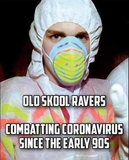 😂