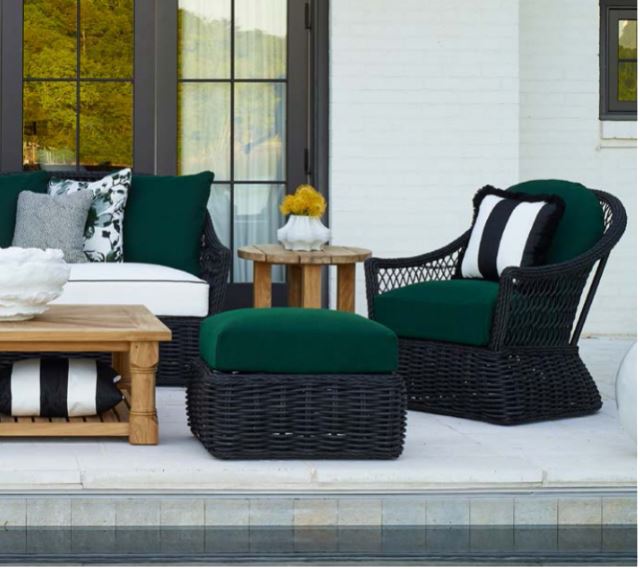 Heins_Marketing's tweet photo. Featuring a bohemian inspired woven design, the Soho Collection by @SummerClassicsContract captures the relaxed nature of outdoor living. #HeinsMarketing #Soho #SohoCollection #Bomemian #outdoorfurniture #outdoordesign  #poolfurniture  #summer #resort #outdoors #outdoorliving https://t.co/ffgaGnQMa3