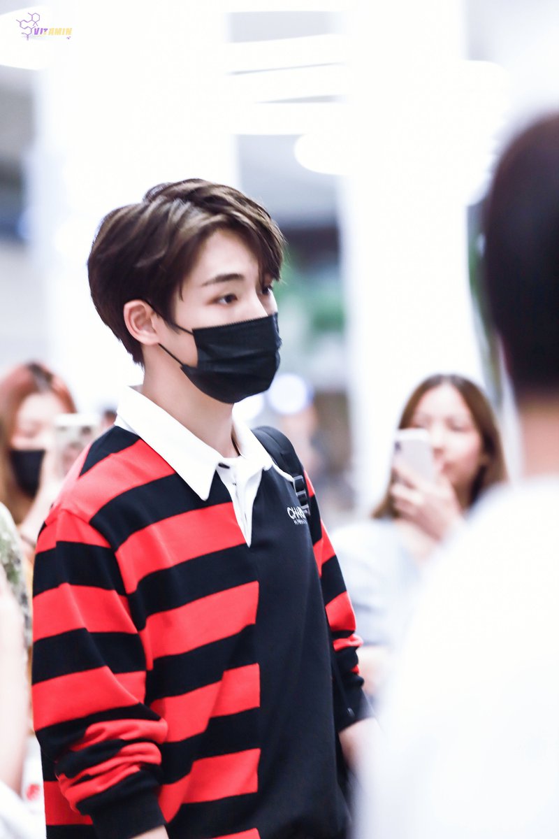 Hourly Winwin☁️ tweet media