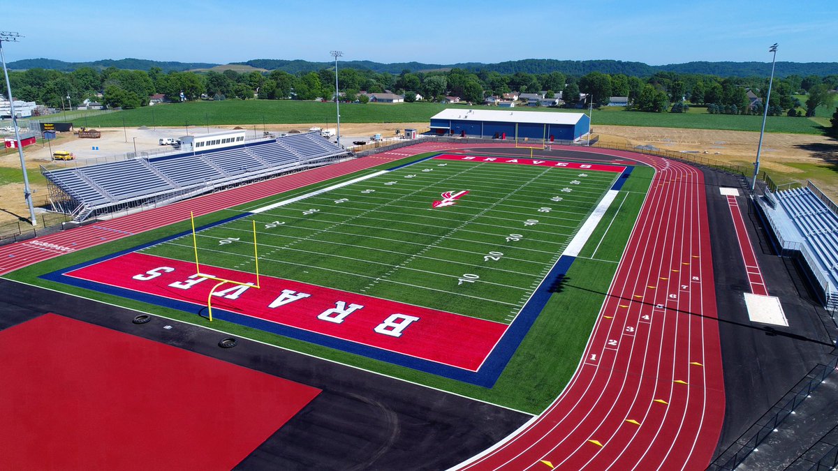 ksthomas58's tweet photo. Braves Nation, here are some more pictures of the stadium taken by Josh Galloway and his drone. @IVHS_Football @IVB_Athletics @inter_valley @IvcFan @BradMorrison44 @maumeebayturf https://t.co/ylzOpYwrtv