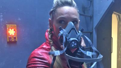 GladYouRemember's tweet photo. @ZoeCBarker More people should have a mask like Skye's! #LastCommanders https://t.co/3Q4hUqj8Bn