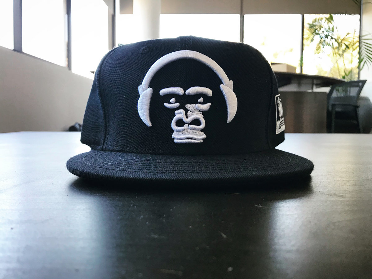 GravitasMusic's tweet photo. ENTER TO WIN

.@VokabKompany has teamed up with General Hydroponics for a limited edition Kong Squad hat and we want to give one away to YOU! 

Enter at the link below! 💥

https://t.co/00bNHXqIGk https://t.co/xOsznOAFTL