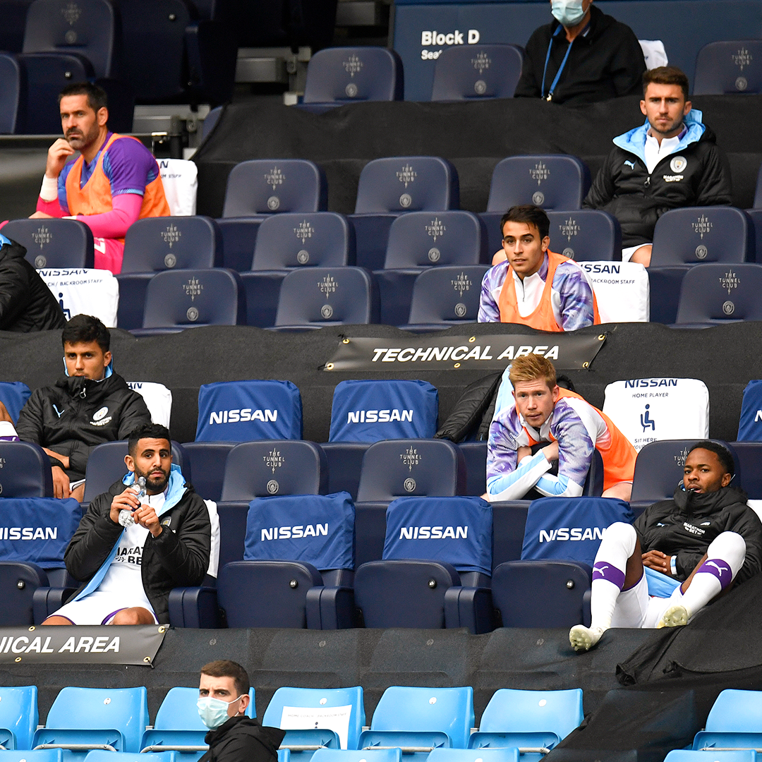 brfootball's tweet image. That bench though 😳