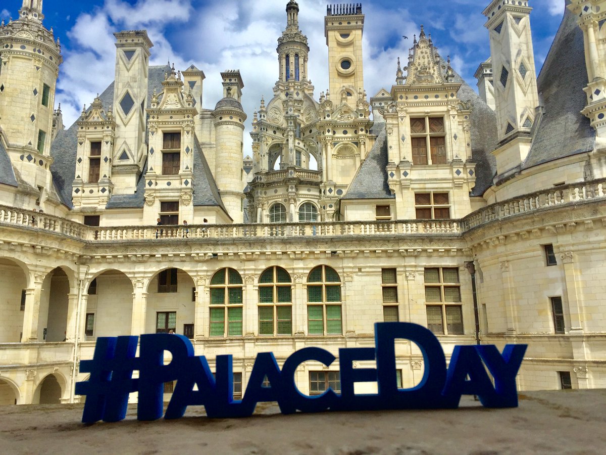 domainechambord's tweet photo. Rendez-vous le 19 juillet pour la journée internationale des châteaux ! Cette année, le thème sera la musique !  
Save the date of July 19th for the 5th edition of the #PalaceDay, the international day of all the castles of the world ! https://t.co/czq5qCd2ee