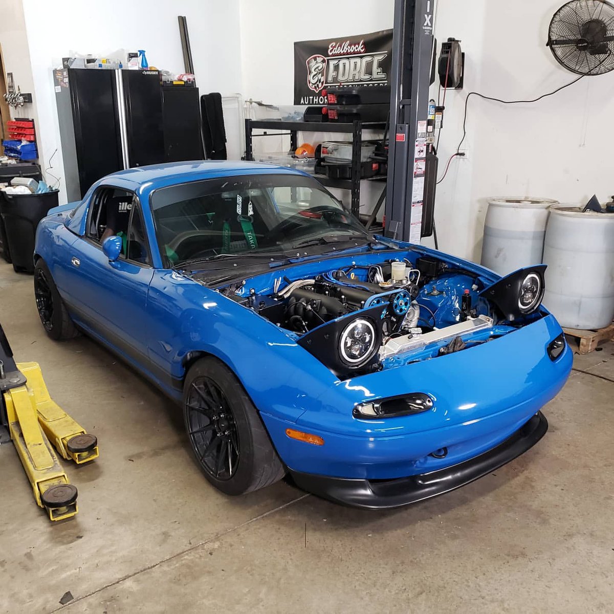 TopMiata's tweet photo. 💙 @_Gingium_ #TopMiata #Mazda #Miata #MX5 #turbomiata #1point6 https://t.co/aH3dfNEjb7
