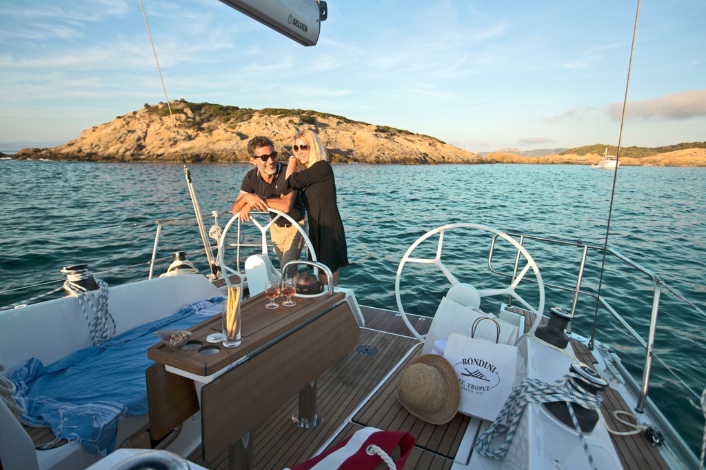 [Sailing Šibenik - 35% off in August !!!]

Starting point: Marina Pirovac, Croatia
Date: 15.08. - 22.8.2020.
New price: 2.080,00 €
Sailing boat: Bavaria 37 C - 11018 (built year: 2020.)
Capacity: 7 pax, 4 cabines, 1 head, lenght: 11.3 m
More info on: bit.ly/2C5eDPT
