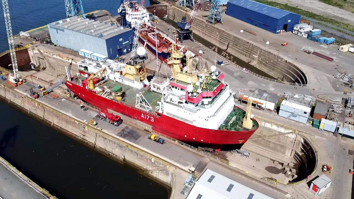 hmsprotector's tweet photo. Some aerial photos of the ship taken from a drone from a few weeks ago- enjoy! 🇦🇶🔧⚓🛳️
#RoyalNavy
#RoadtoAntarctica
#Engineering https://t.co/nM2uO35K9n