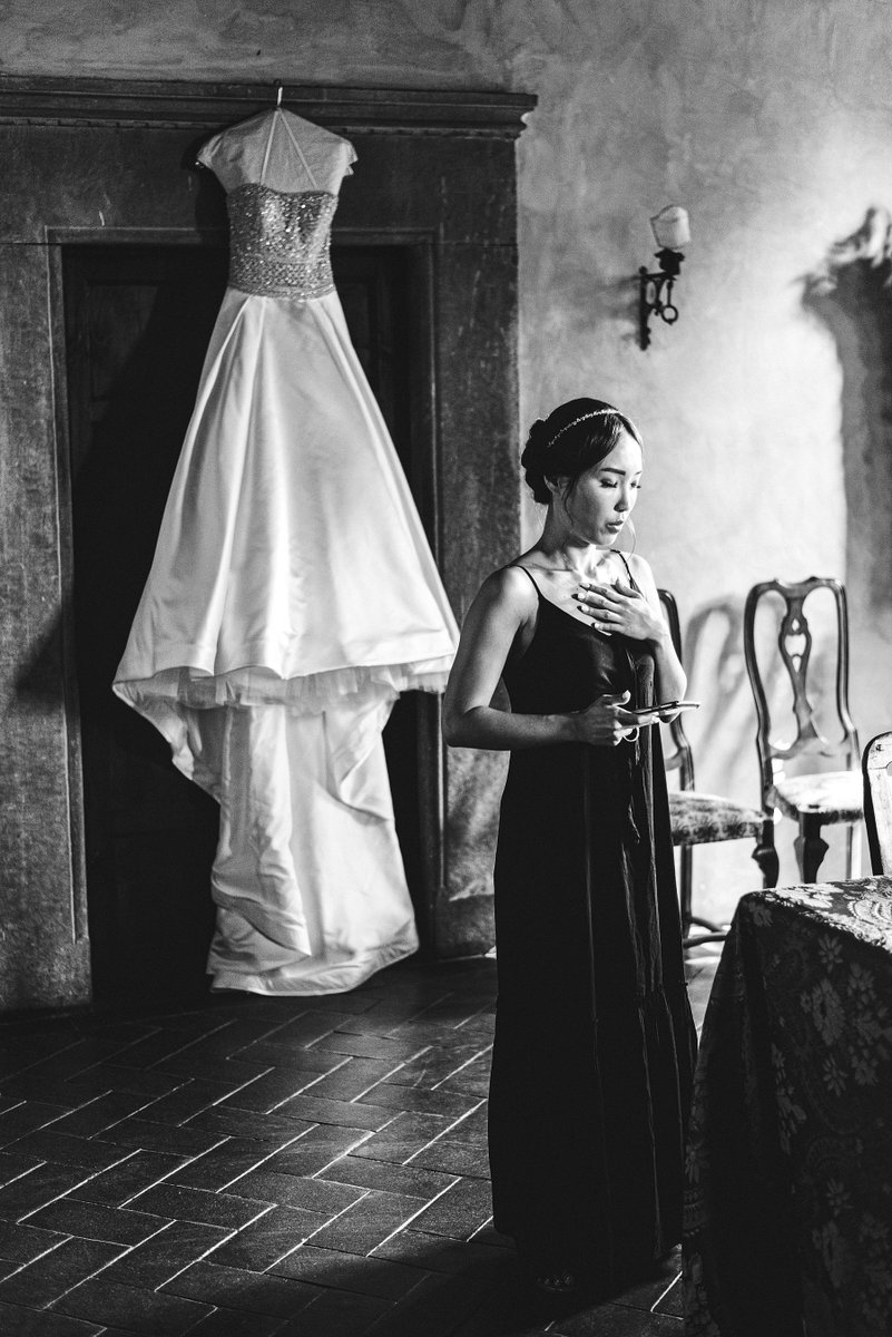 gabrielefani's tweet photo. If you’re about to get married in Italy, gift yourself with the most emotional engagement and wedding photos to treasure forever #CastelloIlPalagio #CastelloIlPalagioWedding #WeddingTuscany #WeddingCountryside #WeddingChianti #CastleWedding https://t.co/EGd02t4Bbd https://t.co/TMmxrJrK90