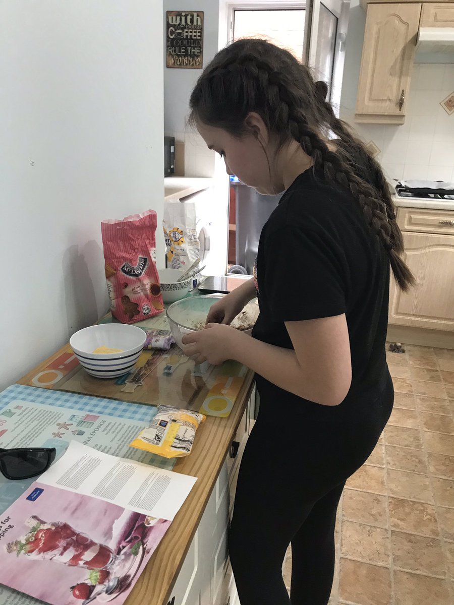 tracey_lloyd86's tweet image. She’s been at @TheParkerEACT all morning - walked in and straight to the kitchen to try out a recipe she’s seen! #lovingcooking #futurebaker