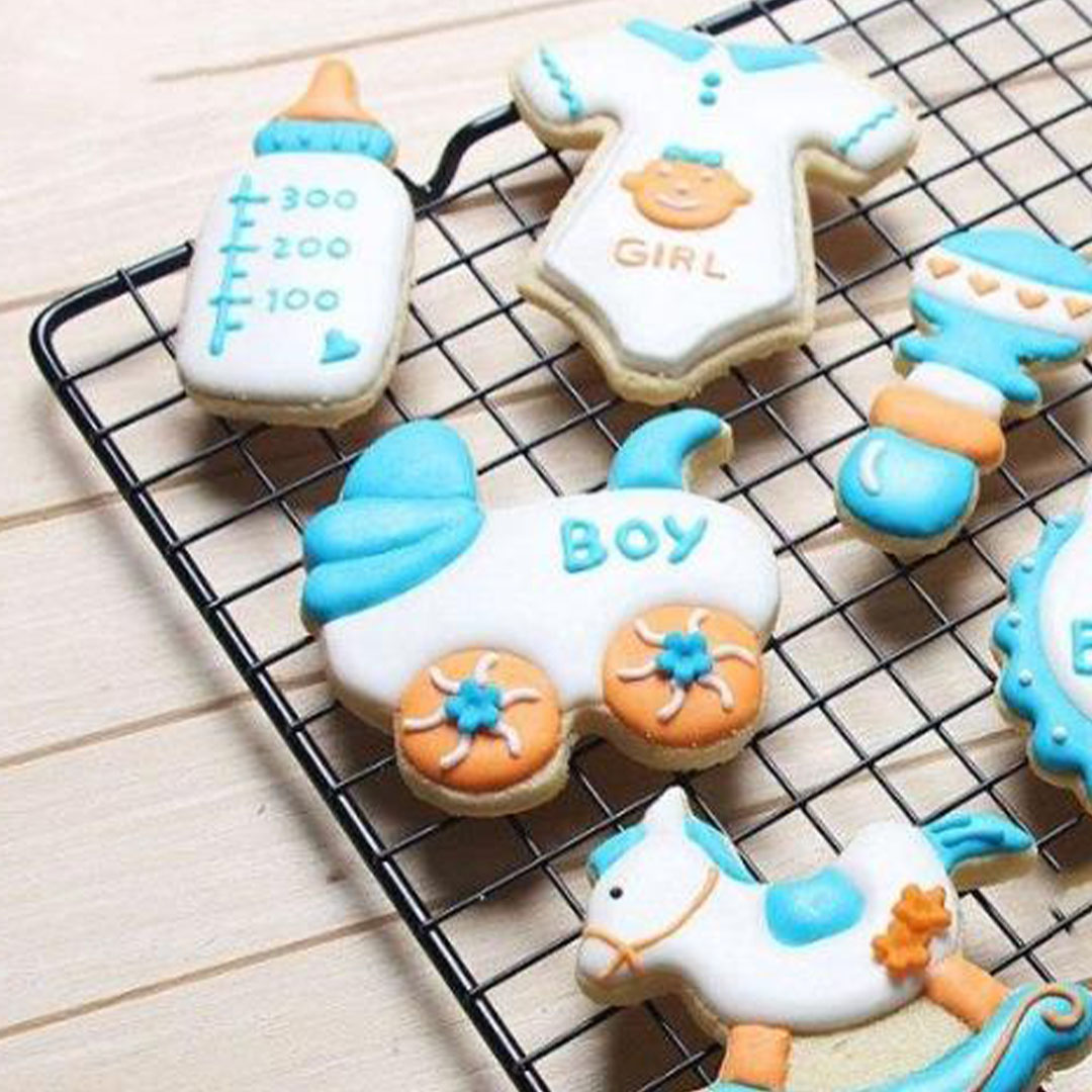 Nothing can create sweeter memories than baby shower themed #cookies. Check out our #babyshower cookie cutters and let your cookie art shine! Link in our BIO☝️
