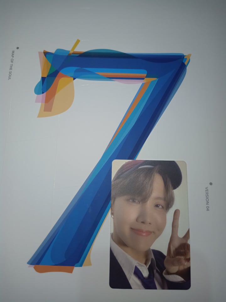 Beywillseebts's tweet photo. wtt | π΅π PH only
Map of the soul 7 photocards | MOTS 7
Have: Jimin v1 and Hobi v2
Want: Jungkook counterpart
DM me
#bts #pctrading #jimin #jungkook #seokjin #btspctrading #btsph #mots7 #mapofthesoul7 https://t.co/Oq5D25HBDn