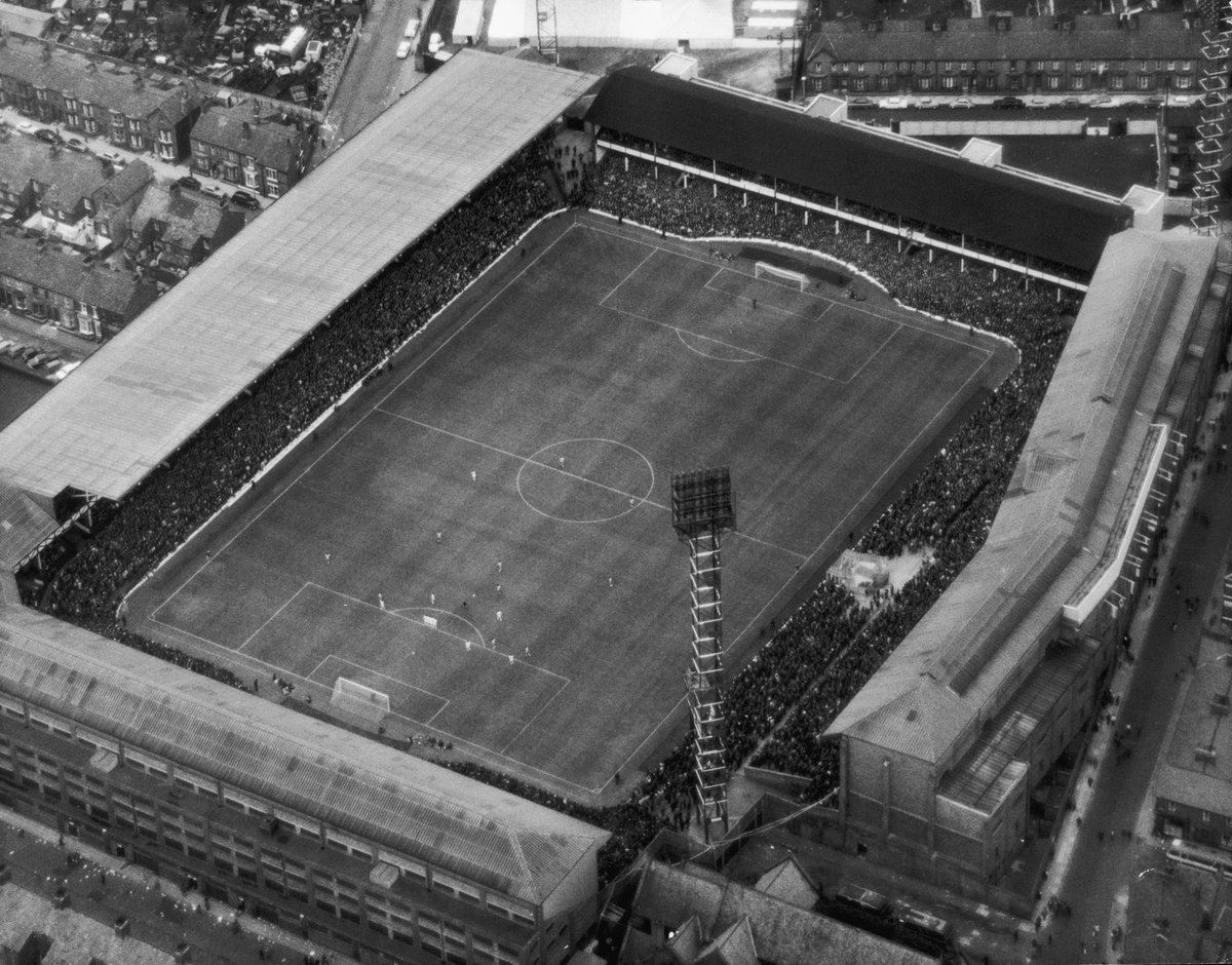  |  #OnThisDay in 1966, the second of five  @FIFAWorldCup games to be held at Goodison Park. Hungary - Brazil  Bene, Farkas, Mészöly; Tostão 51,387 attendance @EvertonHeritage