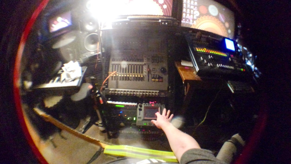 Dan_Kiko_Murray's tweet photo. Dan's point point of view in the #studio tonight. Creating a #TempoMap for our #newsong "Infantry". What are you messing with? #voxguitar https://t.co/EoLZLGeXDC