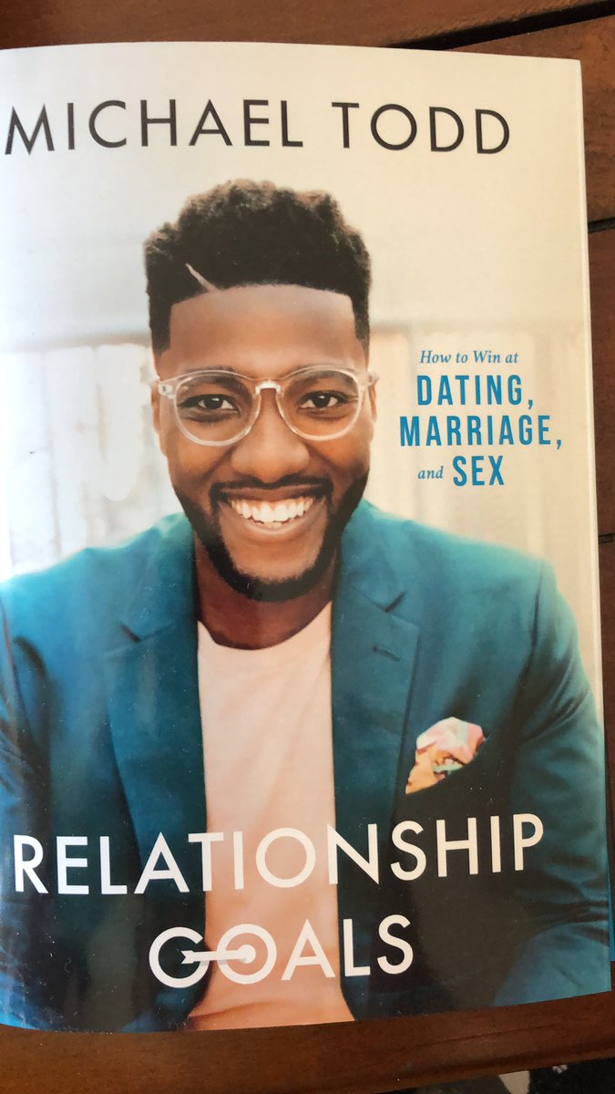 starrclay39's tweet photo. “So don’t treat your singleness like it’s a prison sentence you’re serving.” Pt @iammiketodd 🤯🤯 this book is forcing me to stop, recalibrate my thinking and walk instead of run. Hm! So good #morningdevos #RelationshipGoals https://t.co/XUc5K1i6ya