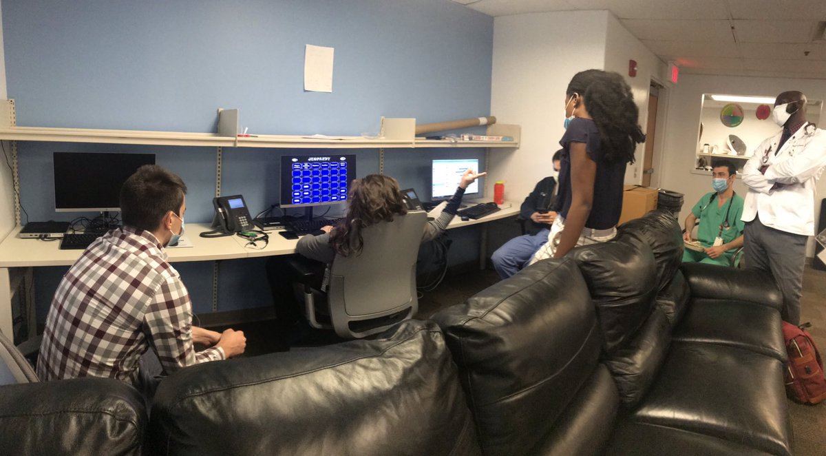 DrChenchilla77's tweet photo. Dr. @JNicodemoMD taking a moment to teach the stellar med studs while on nights! 📚👍🏽🏥#medicalJeopardy https://t.co/DgOlTrtpdd