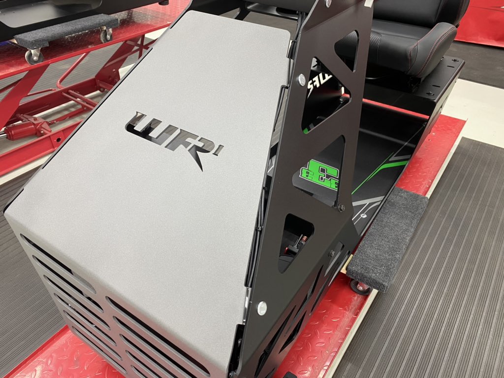 chadwheeler88's tweet photo. This two tone flat WR1 is headed to Wisconsin 🏁 @iRacing #wr1sims #backatagain https://t.co/yJAz21QwPK