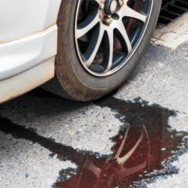 autorepairsrbg's tweet photo. When it comes to identifying what fluid is leaking from your vehicle, there are a few tell-tale signs! Read more https://t.co/J9iE1BNc1H

#engineleak #antifreeze #coolant #coolantleak #fluidleak #carcare #autorepair #carmaintanance #randburg #sandton #fourways #johannesburg https://t.co/sawF1ZoHrt