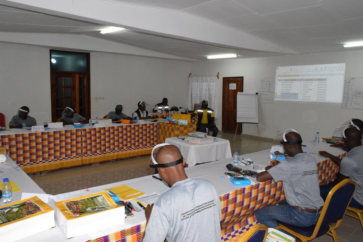 Solidaridad_wa's tweet photo. @Solidaridad_wa has trained 15 facilitators in #cotedivoire as part of efforts to establish Village Savings and Loan Associations #VSLA in oil palm producing communities under #SWAPPII.
#SWAPPII is funded by @NLinGhana and Swiss State Secretariat for Economic Affairs (SECO) https://t.co/FABdEJtSRv