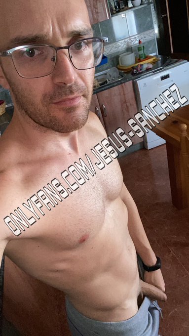 Buenas tardes paso a paso podr&iacute;as estar m&aacute;s cerca de mi.... disfruta todos mis v&iacute;deos y fotos link en<a href="/tag/travel"class="tags"><span>#travel</span></a><a href="/tag/hotel"class="tags"><span>#hotel</span></a><a href="/tag/garaje"class="tags"><span>#garaje</span></a>