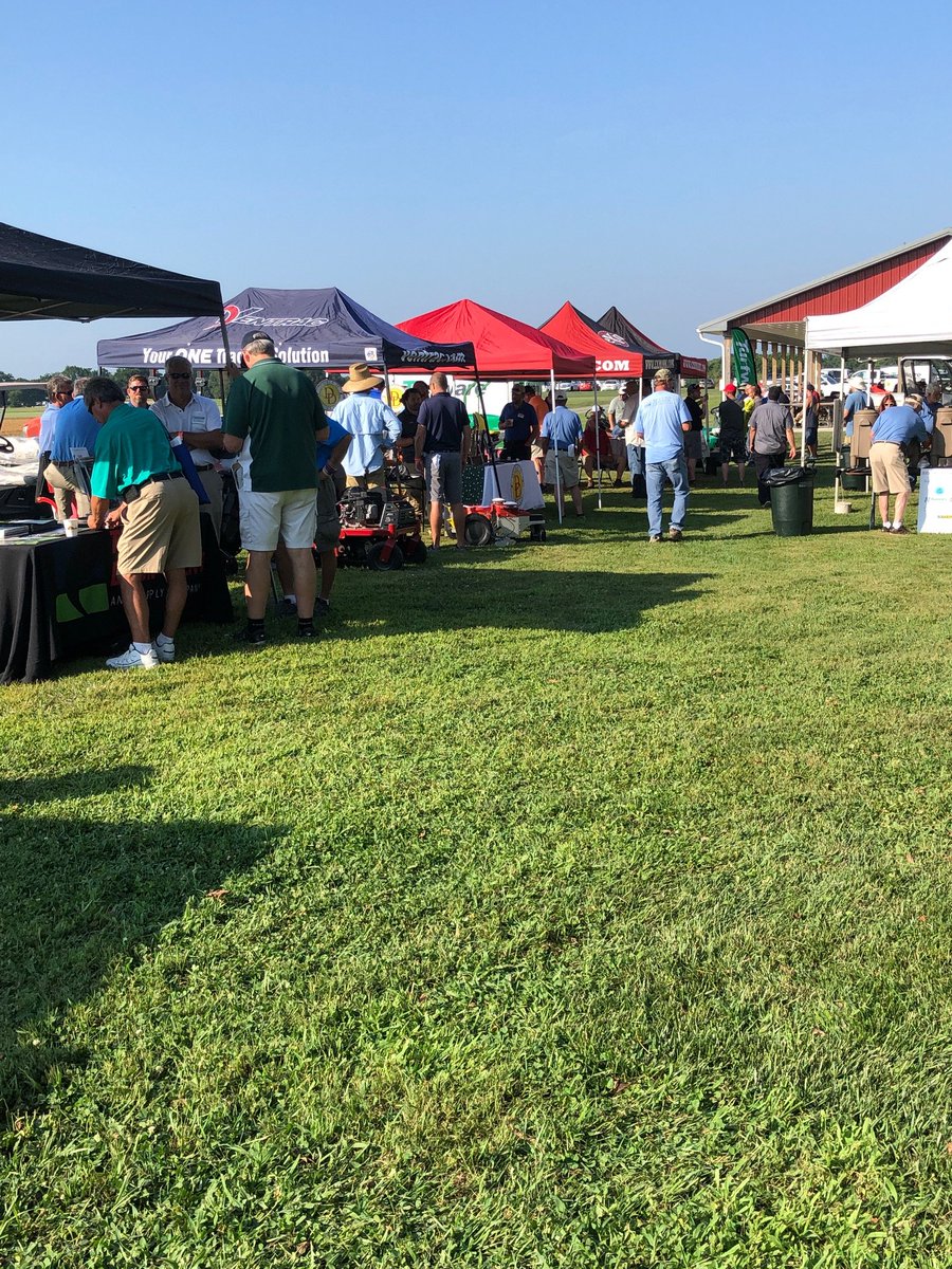 SFMANJ1's tweet photo. Stay up tp date regarding our Fall Field Day. Sports Field Managers Association of New Jersey - Events https://t.co/1BwmAAV1vb https://t.co/1VnZuNL4fZ