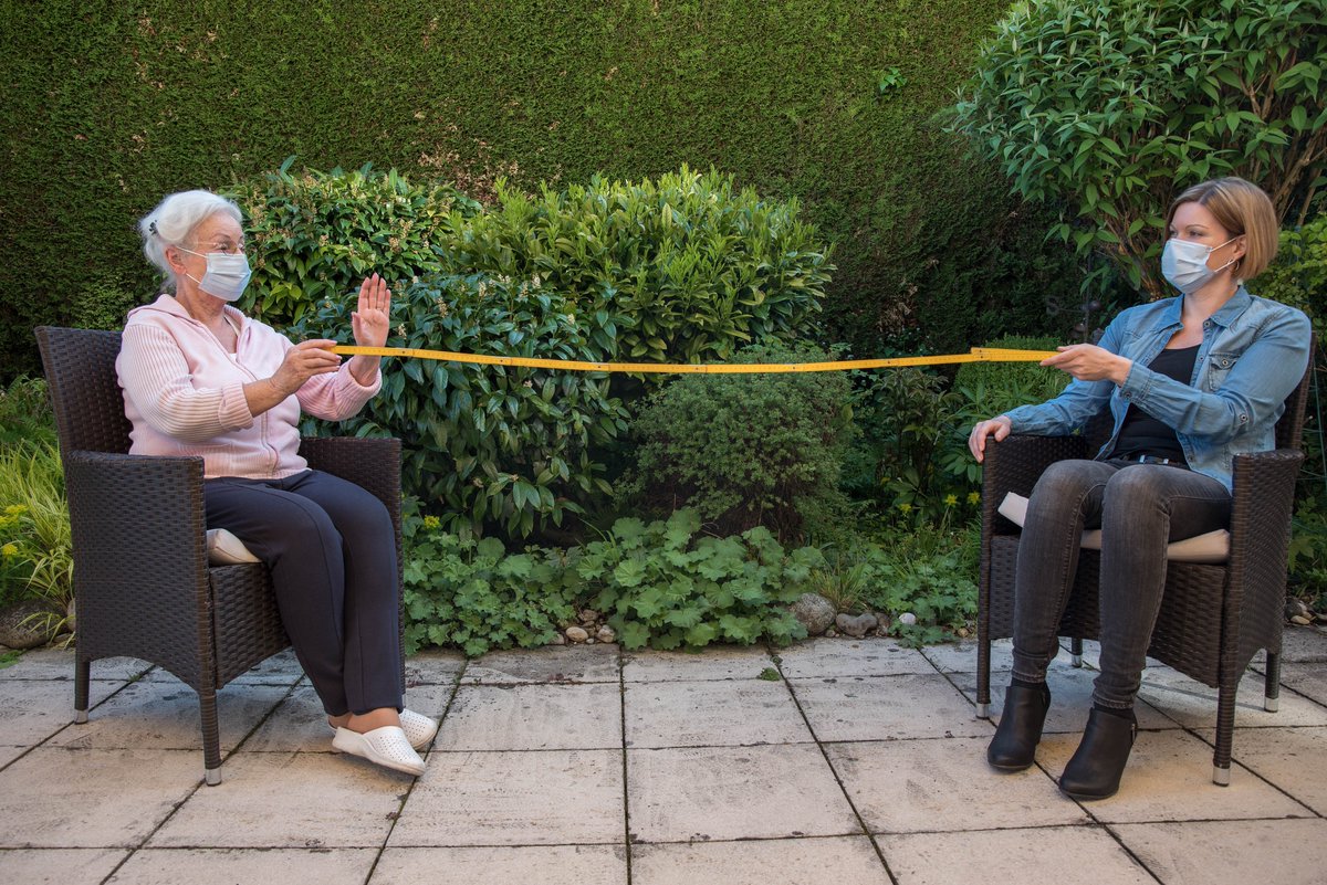 ProactiveReview's tweet image. Nursing facilities are moving toward safe reopening while adhering to guidance described in the CMS reopening recommendations, CDC guidance, and state and local directives. Read our blog for safe strategies for visitation. 
proactivemedicalreview.com/safe-strategie…