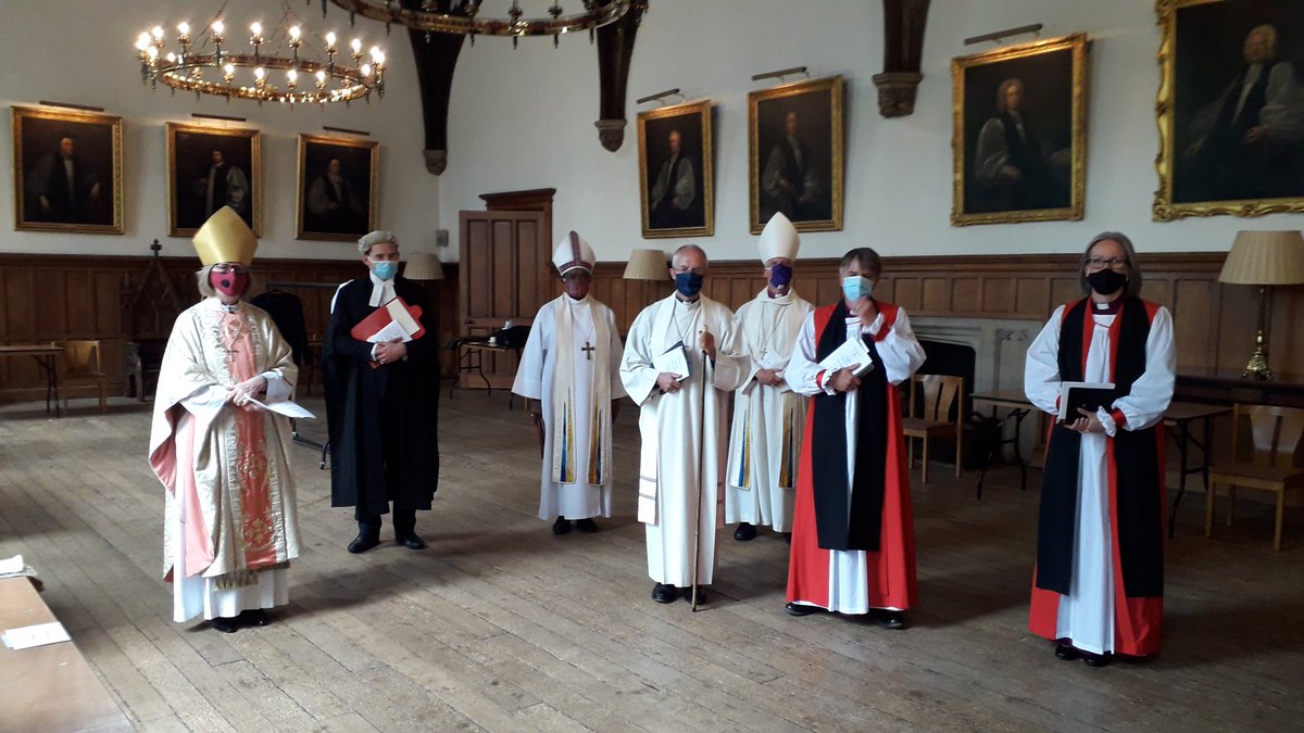 BishopGuildford's tweet photo. All smiling for the camera @lambethpalace this morning as Hugh Nelson and @RBushyager become the shiniest bishops in the @churchofengland https://t.co/uRIJtXrAxt