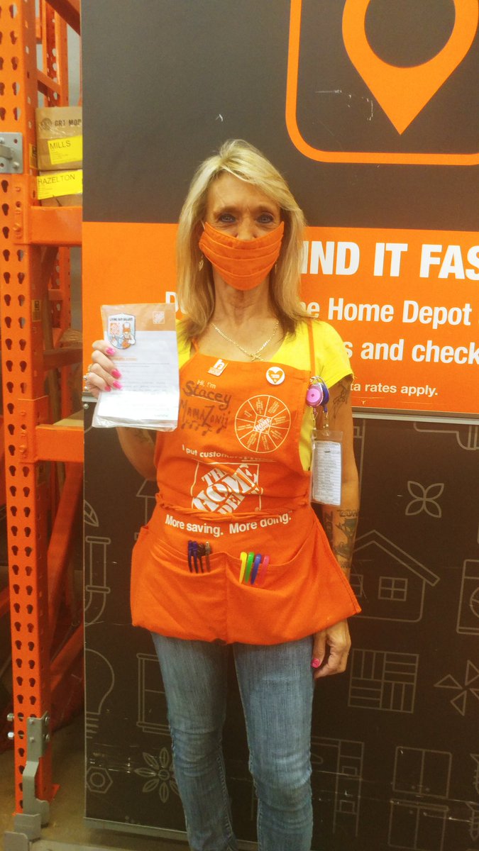 Bootz1536's tweet photo. Awesome job team!!! and thank you for all your hard work I appreciate all you do for our company. #D130 #servicedesk #store472 https://t.co/FxfKkYjiB5