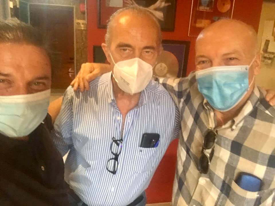 Ayer pasamos una velada inolvidable con Luis Alberto de Cuenca grabando en #Musigrama acompañados de Santiago G. Valverde. Nuevo proyecto vital e ilusionante que pronto daremos a conocer!  #luisalbertodecuenca #santiagogvalverde #poesia #premionacionaldepoesia