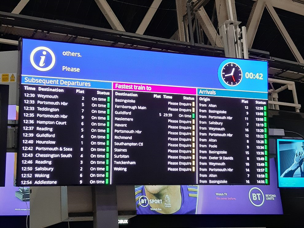 Testing a new high definition passenger info display screen at Waterloo station