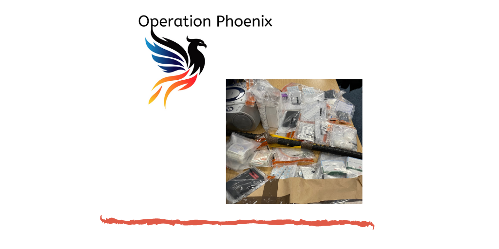 ClevelandPolice's tweet photo. Op Phoenix drugs warrant in #Middlesbrough leads to two arrests, recovery of suspected drugs, 3k in cash and large Samurai-style sword. #OpPhoenix2020 More at: https://t.co/XlZkkPOEeq https://t.co/NV4YW8kzVA