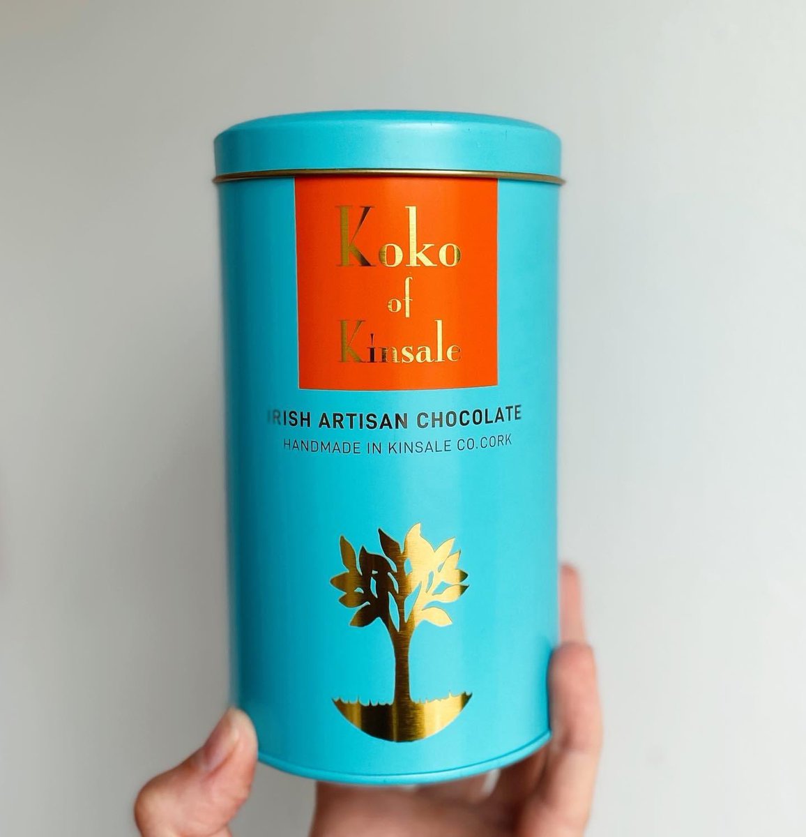 DTWdesign1's tweet photo. New tin design for the most amazing chocolate in ireland. #kokokinsale #packagingdesign #ireland #design #chocolate 😋 https://t.co/6boaFloT03