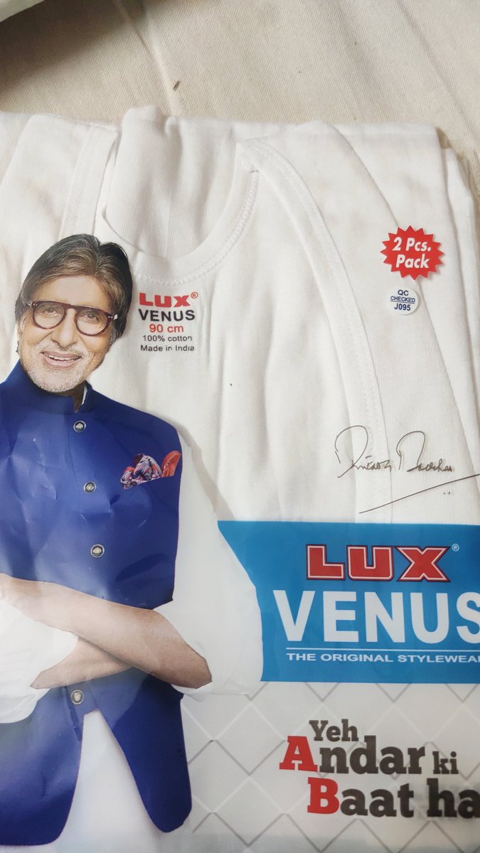 RBhusan84's tweet photo. @amazonIN @AmazonHelp @amazon order no  407-3189472-0024366. Item rupa 10 pack innerwear. Today deliver only 4 LUX innerwear. Ish product main returns policy bhi nahi hain. Product change and no item bhi change. Par payment 10 pc ka liya. #fraud kar rahe hain https://t.co/PkEaUtNN8y