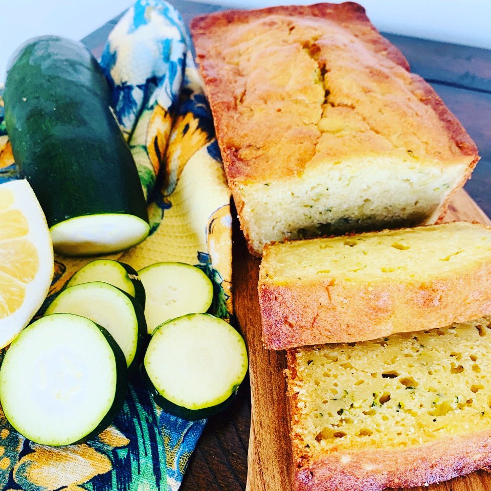 genabellrecipes's tweet image. Lemon Ricotta Zucchini Bread! Let’s take advantage of all the zucchini during its season! 
genabell.com/lemon-ricotta-…
#ZucchiniSeason #BakingDay #QuickBreads #Recipe