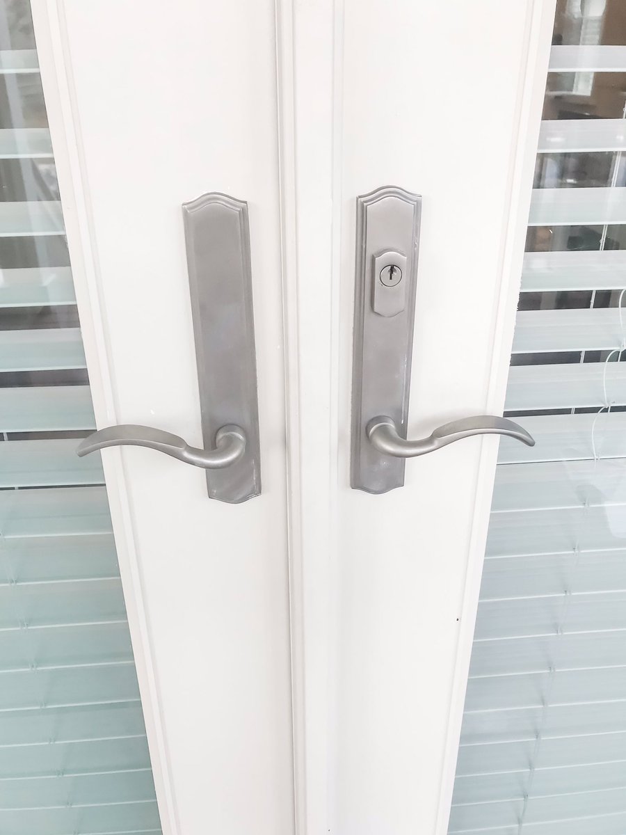 Okay, hive mind. What’s your favorite smart lock for this style door? (I have a SmartThings hub in this home.)