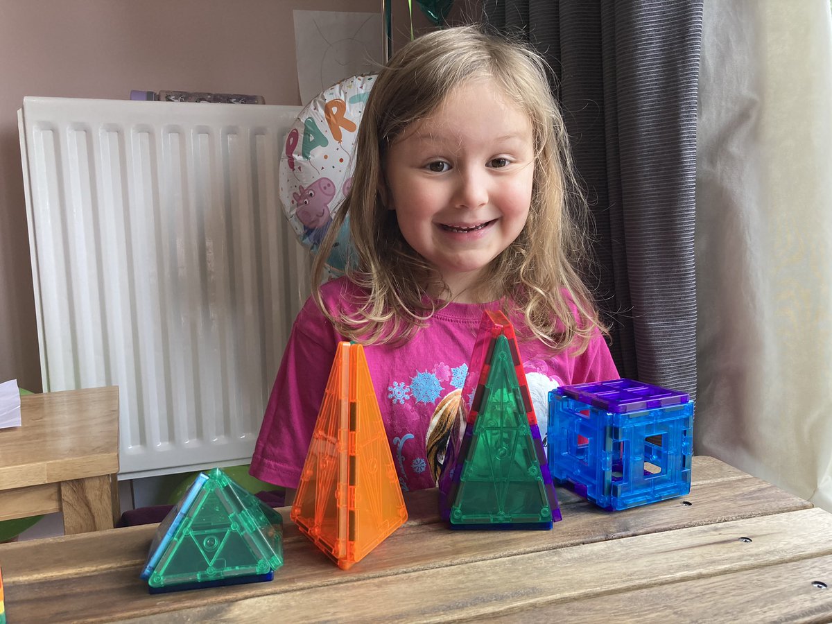 AmyRobsonF_S's tweet photo. Over the last few days Freya’s been looking at 3D shapes, and we’ve had some creative time making things from packaging and enjoying play dough. Plus we found a grasshopper in nana’s garden! @OSJ_RecS @OSJ_RecT @orrellstjames https://t.co/inuWmBpASY