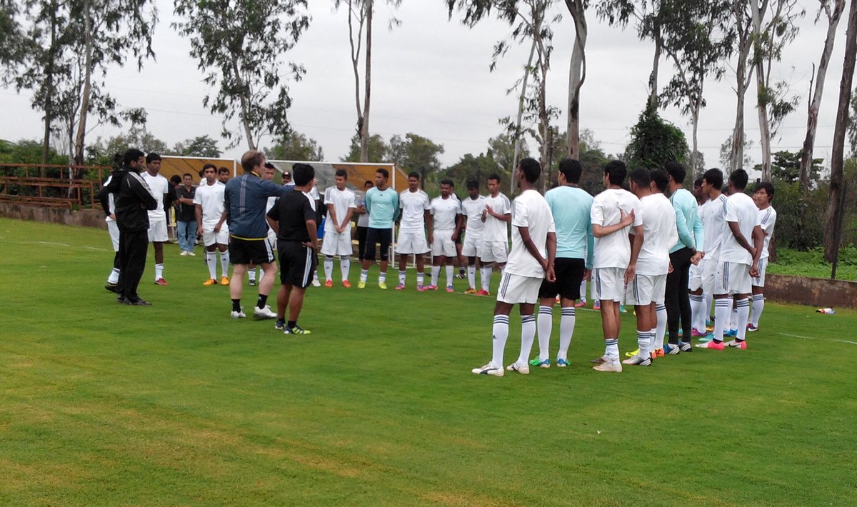 SuperpowerFb's tweet photo. #ClubWatch

Club - Pune FC. 

In tonight’s #ClubWatch, we talk about a club that came into existence around 13 years ago. A promising step taken, to revive the footballing culture, in the city of Pune.

Yes, we are talking about Pune FC tonight. 

#IndianFootball #Football https://t.co/WwPGUUgXNU